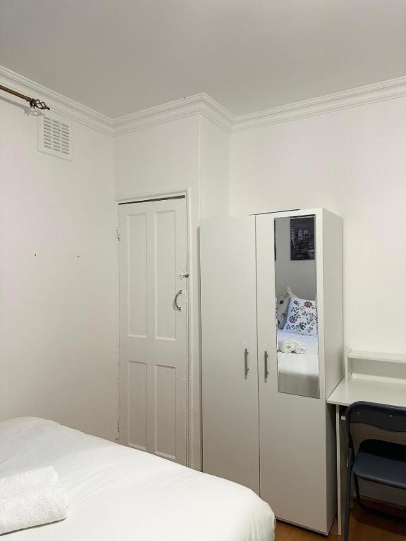 Budget Grey House Londyn Zewnętrze zdjęcie